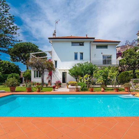 Magnificent Villa Сан Ремо Екстериор снимка